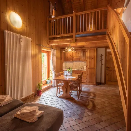 Farmház Agriturismo Pian Dei Tass