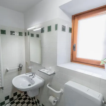 Farmház Agriturismo Pian Dei Tass *
